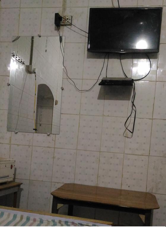 Goldy Guest House Varanasi Exterior photo